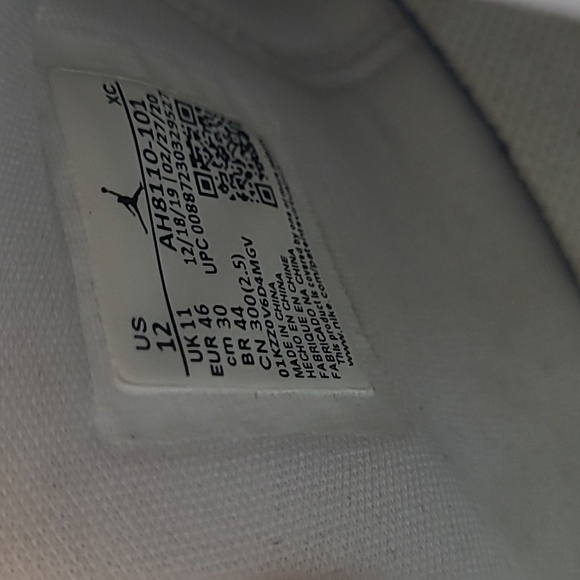 NIKE Jordan Ultra Fly 2 Low Basketball Sneakers Size 12 Men's - Picture 9 of 9